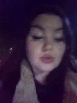חדר צ'אט בשידור חי של amelli1