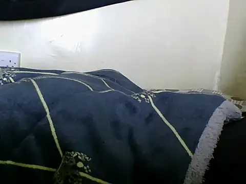 flirtycharm20 Live Chatraum