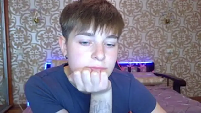 Živá chatovací místnost EmyHills