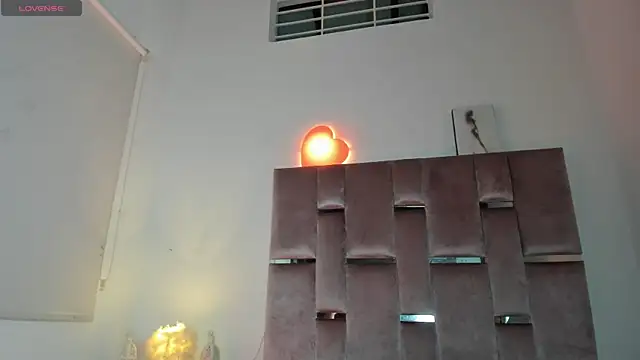 opal_dark2's Live Chat Room