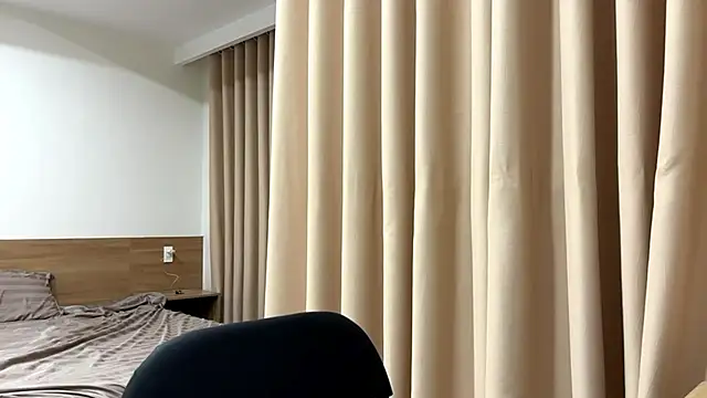 mitchellakerman 실시간 채팅방
