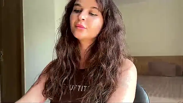 Živá chatovací místnost mitchellakerman