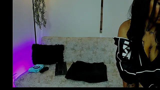 غرفة دردشة Bianca__bx المباشرة