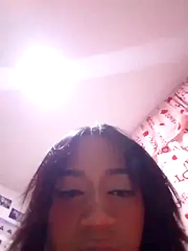 Cyber_kitty111 লাইভ চ্যাট রুম