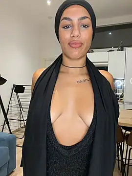 nadiabnssd – live chatrum