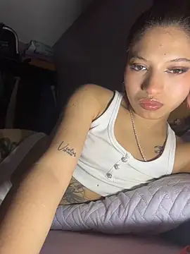 Tokiio_petiit Live Chatrum
