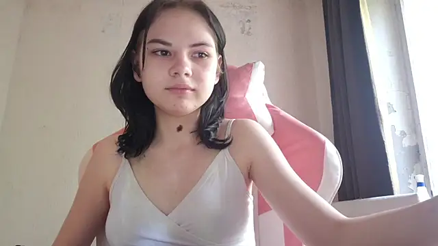 MilaTease Live Chatrum