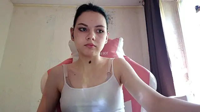 MilaTease Live Chatraum