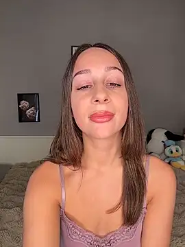 חדר צ'אט בשידור חי של ChiaraMauzi