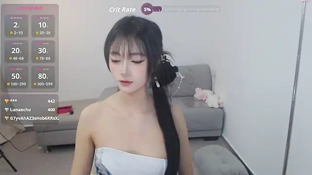 Chat ao vivo de Lucya-a
