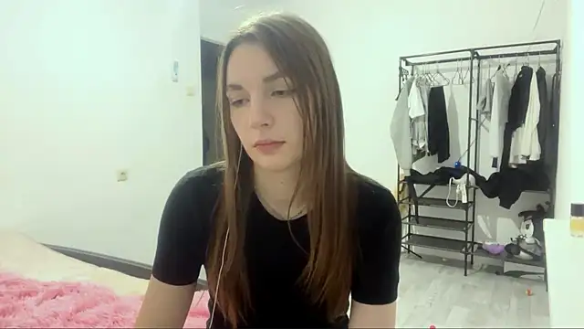 JuleCawood's Live Chat Room
