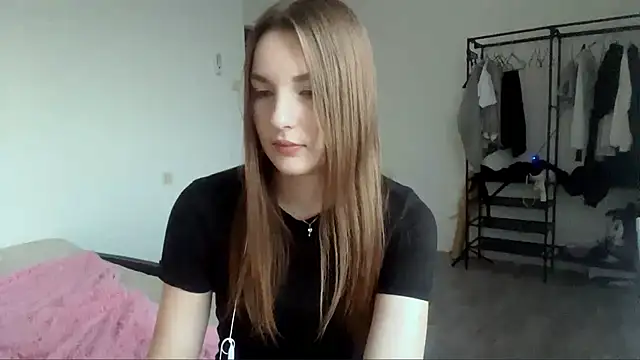 Živá chatovací místnost JuleCawood