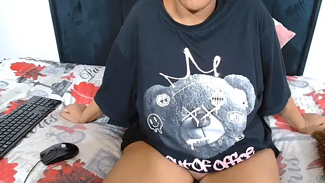 Chat soba uživo modela SultryDivax