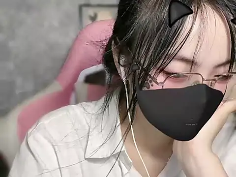 suka167 现场聊天室