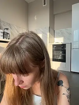 Jinny_Cho Live Chatraum