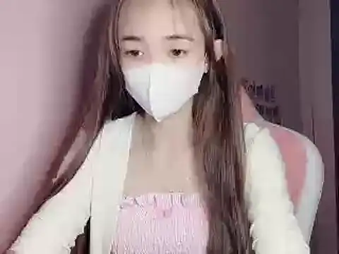 Alee8668's Live Chat Room