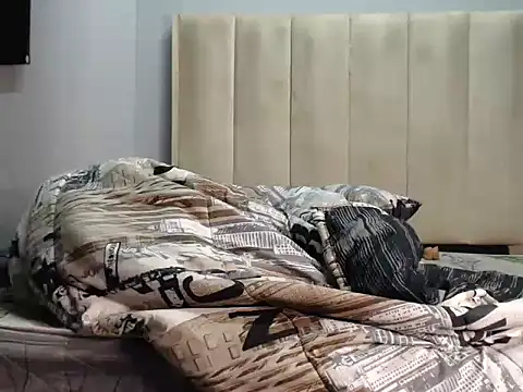 חדר צ'אט בשידור חי של QueenZara_202