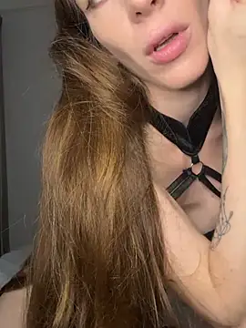 MissAndKiss লাইভ সেক্স ক্যাম শো
