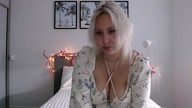 Martela_meri – live chatrum
