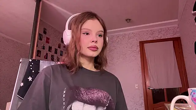 Živá chatovací místnost Vivienneyourdream