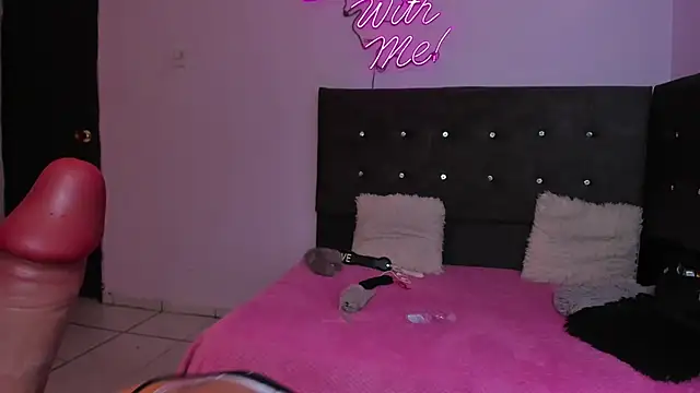 Živá chatovací místnost maddie_simon