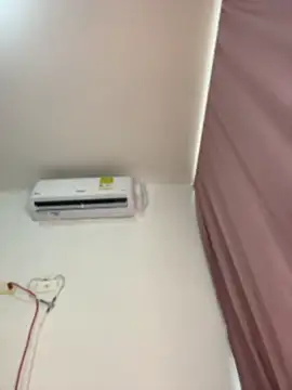Sala de chat ao vivo de Kristyna_