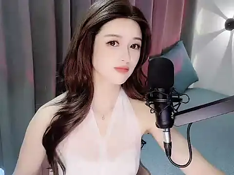غرفة دردشة Momo-Wow المباشرة