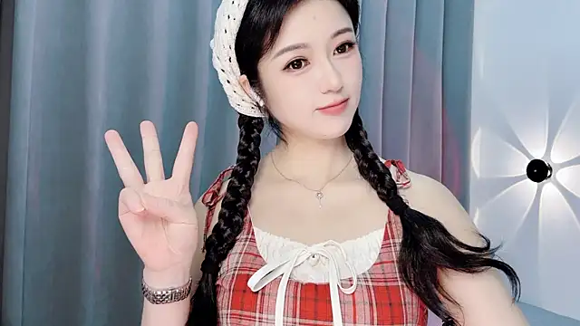 Momo-Wow Ruang Obrolan Langsung