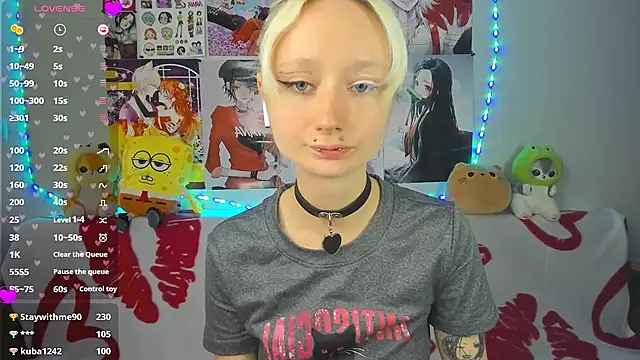 Katia_Nabiee Adlı Modelin Canlı Sohbet Odası