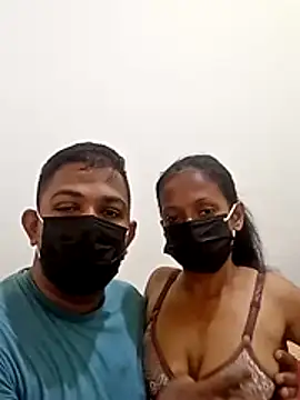 slfuncouple Adlı Modelin Canlı Sohbet Odası