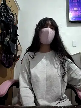 Mia_foxxi Adlı Modelin Canlı Sohbet Odası