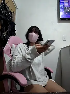 غرفة دردشة Mia_foxxi المباشرة