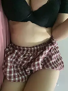 Sammi_01 Adlı Modelin Canlı Sohbet Odası