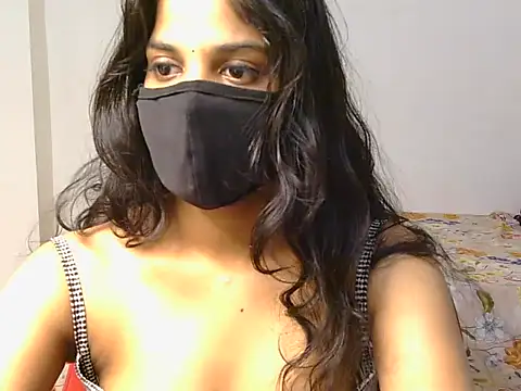 hii-tanisa's Live Chat Room