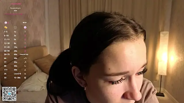 ClaudiaWhitherspoon – live chatrum