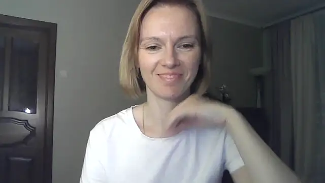 AdelleLovee_ Cameră chat live