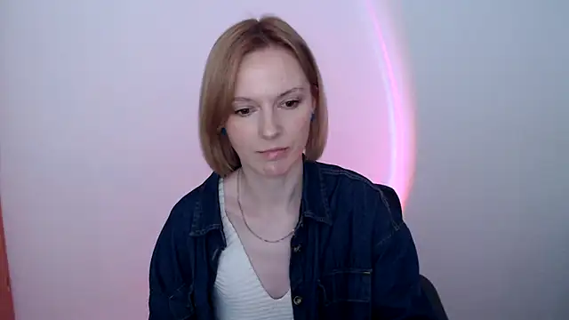 AdelleLovee_ Cameră chat live