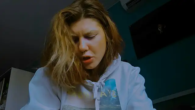 VivienDarkbloom élő chatszobája