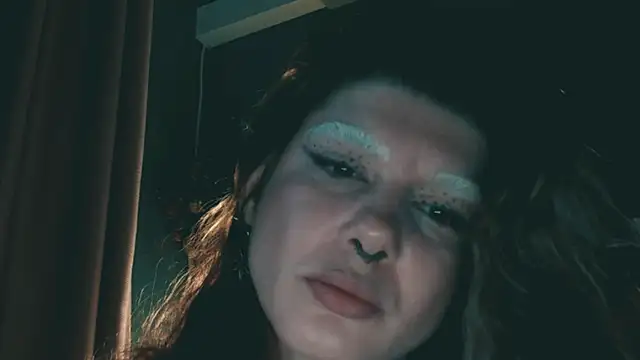 VivienDarkbloom – Naživo XXX chat