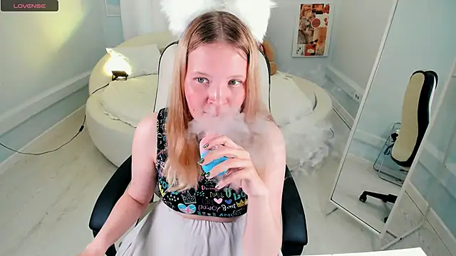 anita_Hitteys Adlı Modelin Canlı Sohbet Odası