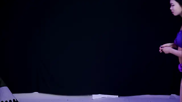 QX-001 Live Chatraum