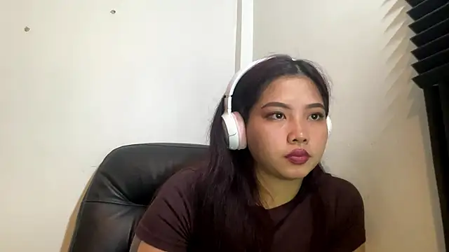 LupitaMenk Pertunjukan Kamera Seks Langsung