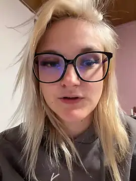 Viviluu_Offiziell – live chatrum