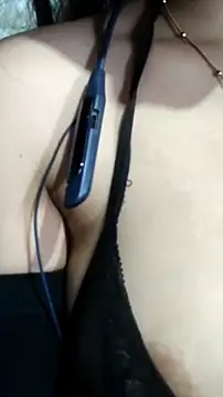sexypinki1 Adlı Modelin Canlı Sohbet Odası