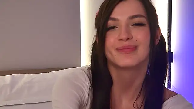 AlanaHurd_ Cameră chat live