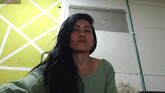 غرفة دردشة Nicolsweet_ المباشرة