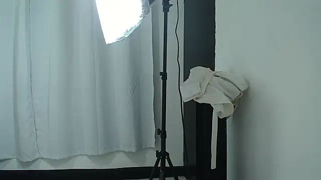 ElenaStone_ Adlı Modelin Canlı Sohbet Odası