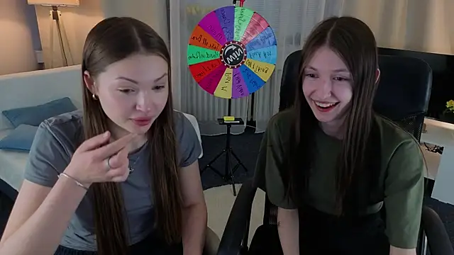 Živá kamerová sex show ArishaSky