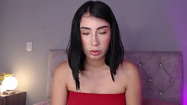 Madikaay's Live Chat Room