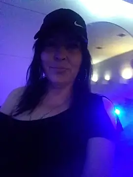 Ally46x – Naživo kamerová sex šou 
